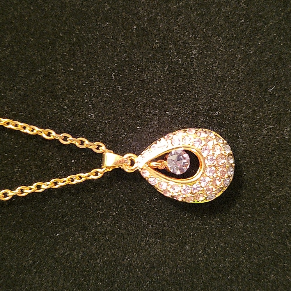 Pink and Purple Crystal Necklace - Picture 2 of 5